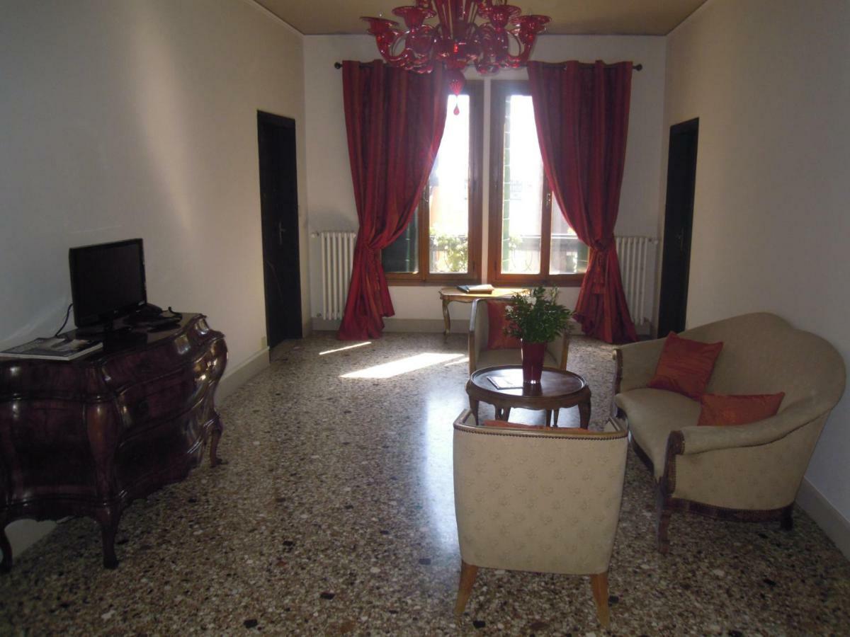 La Residenza 818 Gasthuis 3*